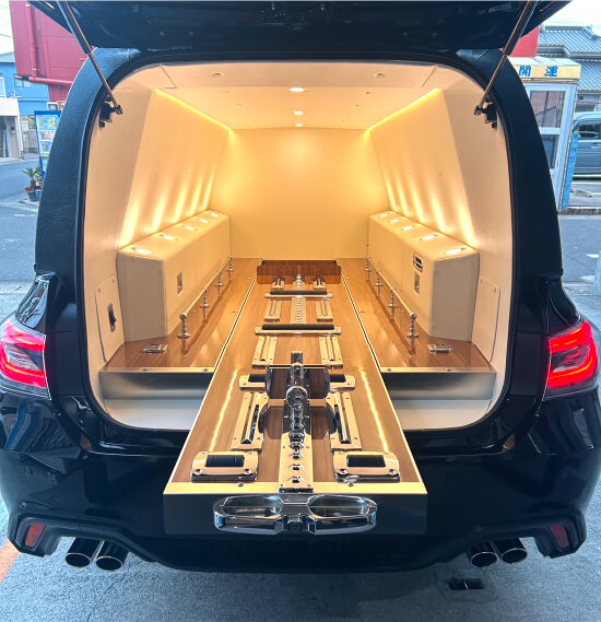 霊柩車内部イメージ